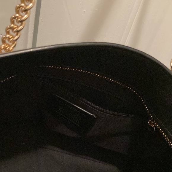 Coach Shoulder Bag- Black leather - Picture 3 of 4